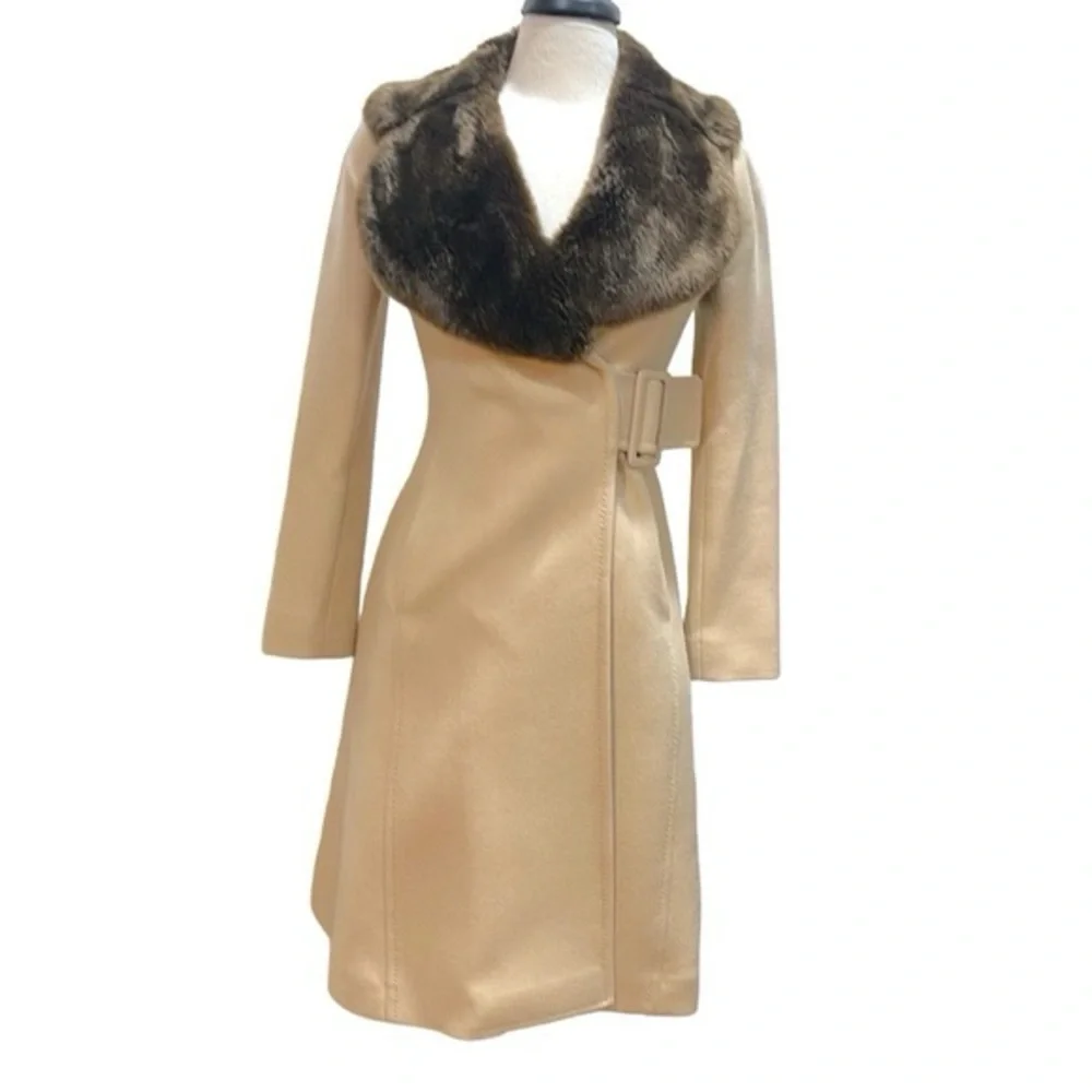 Kate Spade Wool Camel Coat with Large Faux Fur Collar - Picture 13 of 16